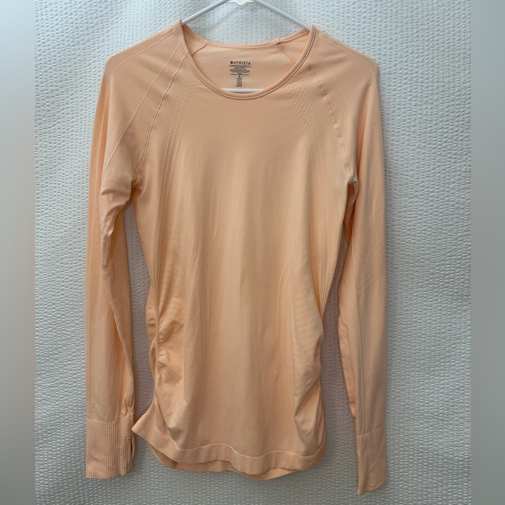 Athleta Speedlight Long Sleeve Top Apricot Peach Running Hiking Size Small